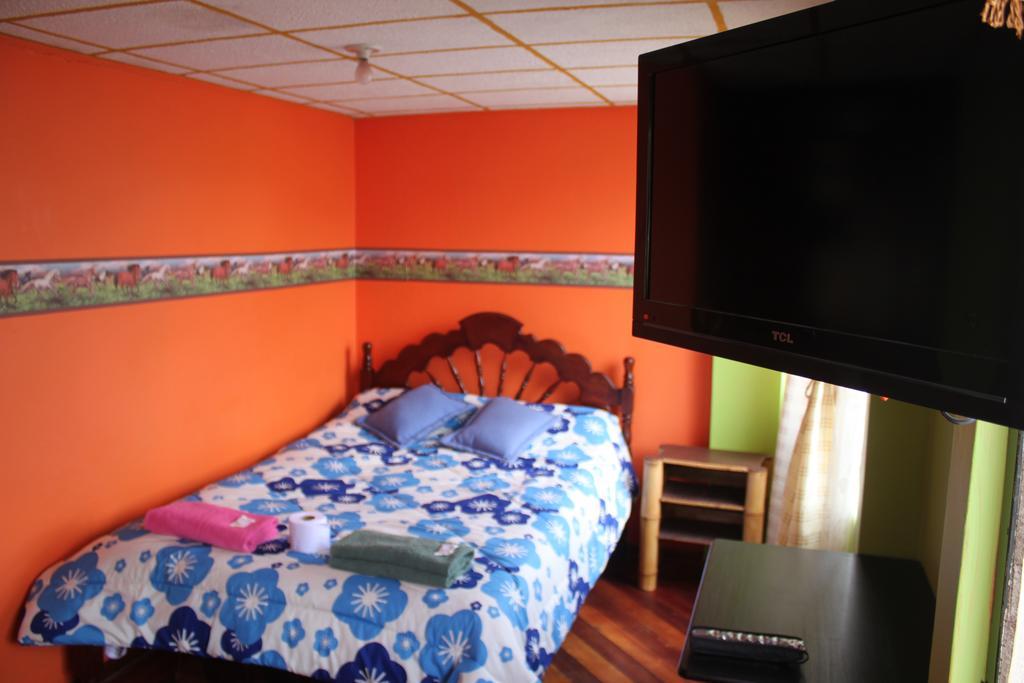 Hostel Sendero De Volcanes Латакунґа Екстер'єр фото