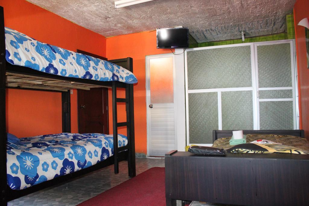 Hostel Sendero De Volcanes Латакунґа Екстер'єр фото
