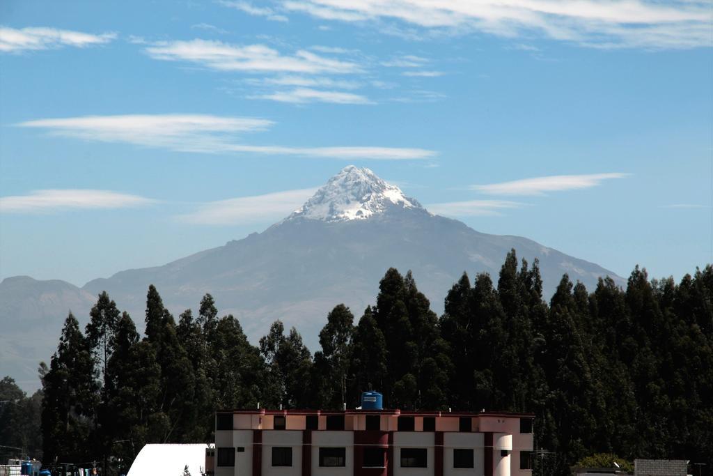 Hostel Sendero De Volcanes Латакунґа Екстер'єр фото