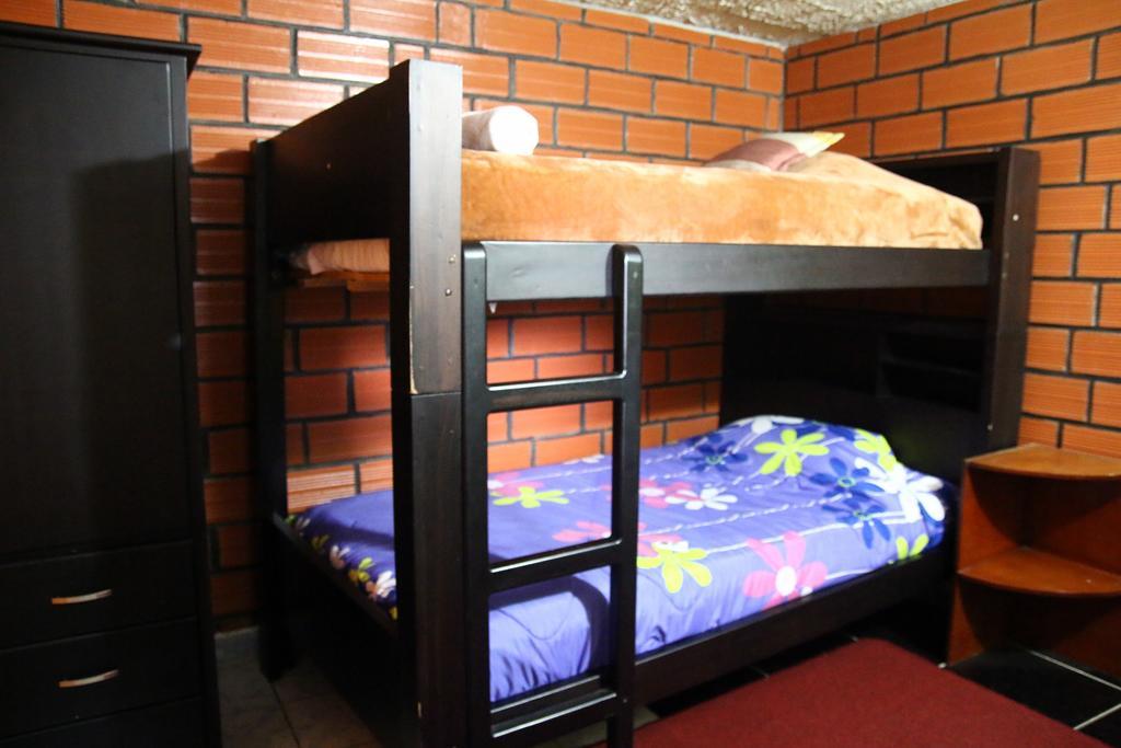 Hostel Sendero De Volcanes Латакунґа Екстер'єр фото